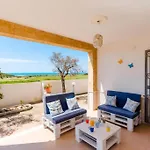 Vila Fronte Mare Raffaele